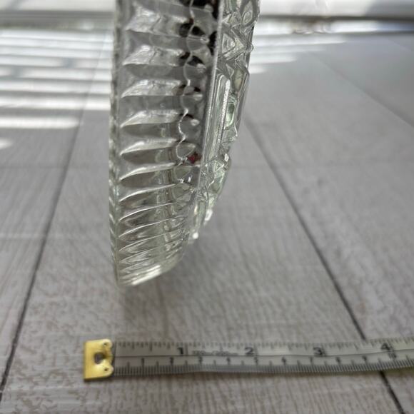 Vintage Federal Glass Windsor Button and Cane Relish Dish - Picture 7 of 7